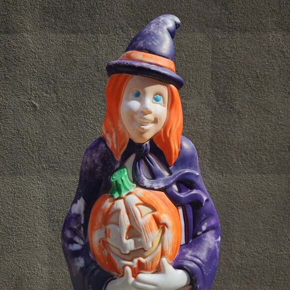 Vintage Grand Venture Witch Blowmold Pumpkin Rare Purple Redhead Halloween USA - Picture 2 of 9